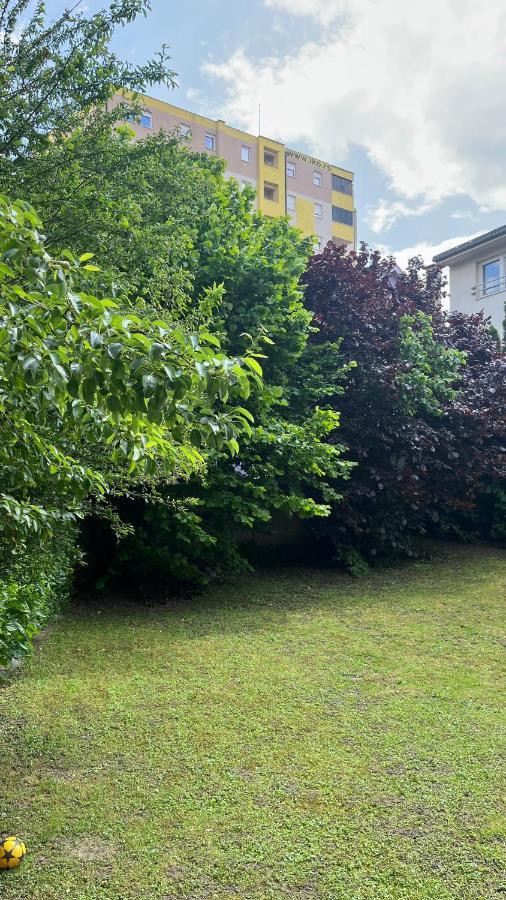 Aloha Apartment Novi Pazar Esterno foto