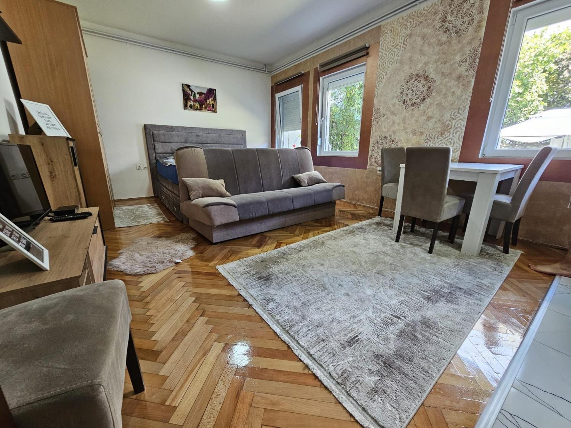 Aloha Apartment Novi Pazar Esterno foto