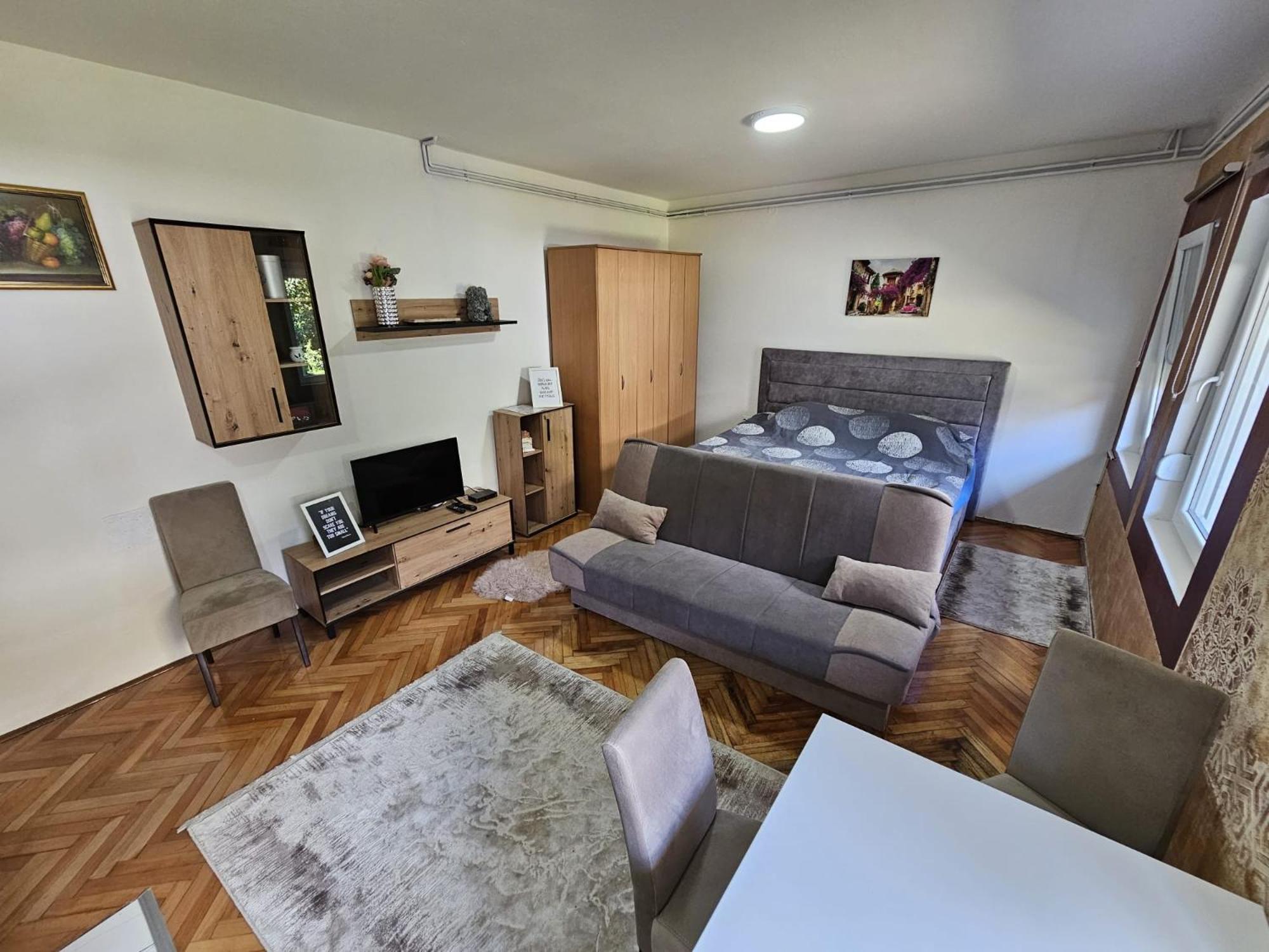 Aloha Apartment Novi Pazar Esterno foto